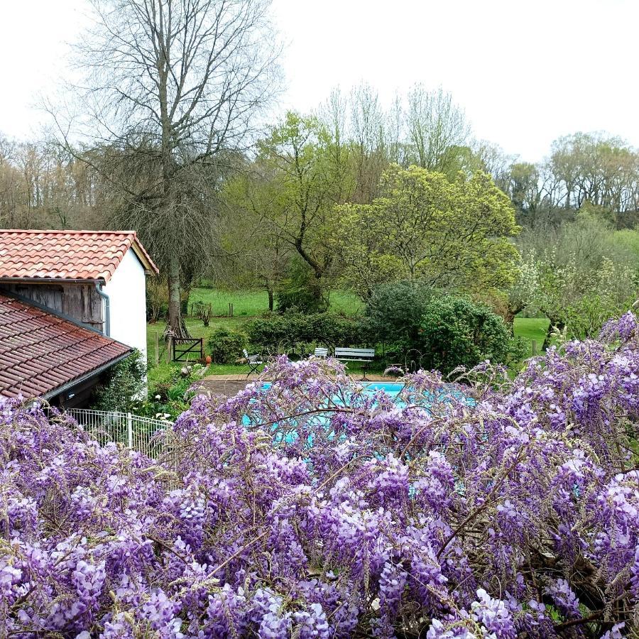 Chambres D'Hotes Villa Lortin Pouillon Exterior foto